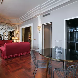 Luxury Galleria - Duomo Milano